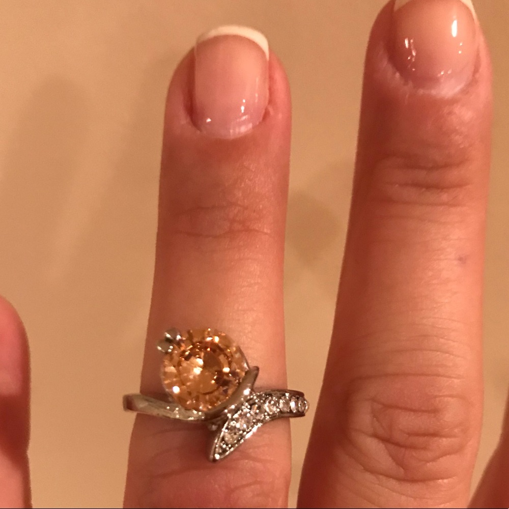 Silver plated rhinestone ring